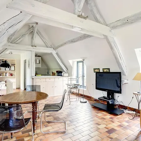Le Moulin De *